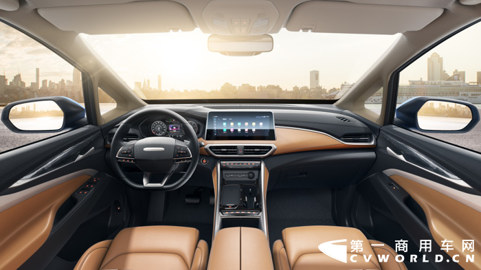 “带娃神器”重磅来袭，上汽大通MAXUS G50 PLUS上市，售10.98万元起8.png
