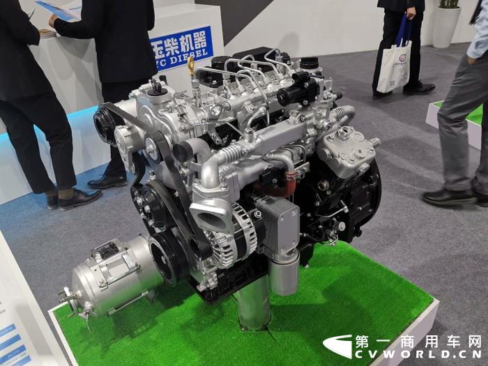 玉柴YCY24系列柴油发动机，适用于3.5吨-6吨轻卡、2-3.5吨皮卡、轻型客车等.jpg