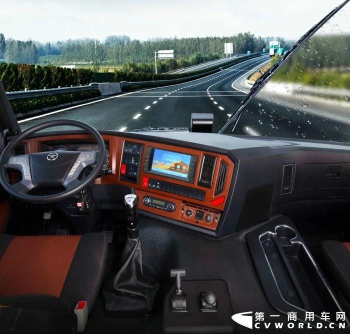 大运新N8E系列3.0版燃气车 首批客户赞不绝口3.webp.jpg