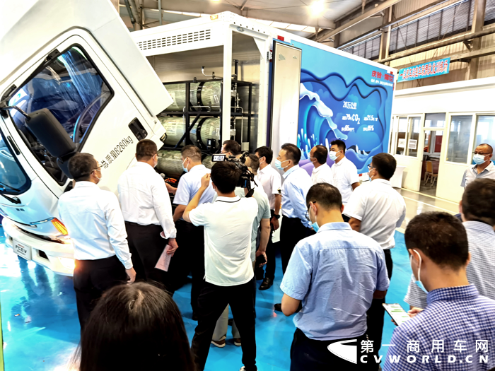 庆铃M系列氢燃料电池车6.png