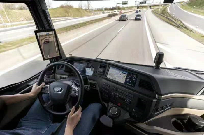 曼恩计划对全新一代TG系列卡车的配置功能再进一步升级，从车辆外观设计到配套系统，致力于为客户打造更安全、更高效、更数字化的驾驶体验。

