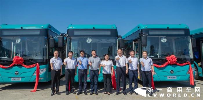 2021年9月22日，福田欧辉将75台BJ6123纯电动城市客车成功交付常州市公共交通集团有限责任公司（下文简称“常州公交”）。