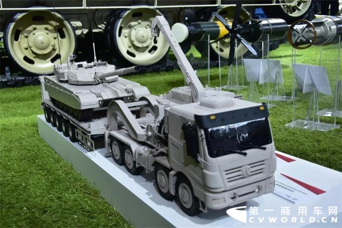 2021年9月28日，第十三届中国国际航空航天博览会在珠海盛大开幕，中国兵器工业集团北奔重汽多型装备在多个展区展出亮相。