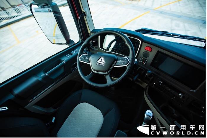 中国重汽“MAX潮酷卡车嘉年华暨HOWO MAX上市发布会”即将于10月7日在山东济南融创文旅城盛大启幕。