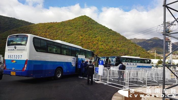 10月6日，“相约北京”系列冬季体育赛事第三阶段在海淀赛区及延庆赛区顺利开启。作为赛事交通保障的重要力量，福田欧辉派出由多款车型组成的大型车队及服务保障团队护航赛事，以中国绿色客车领军品牌之姿再度亮相国际舞台，让全球赛手再睹中国客车的品牌风采。