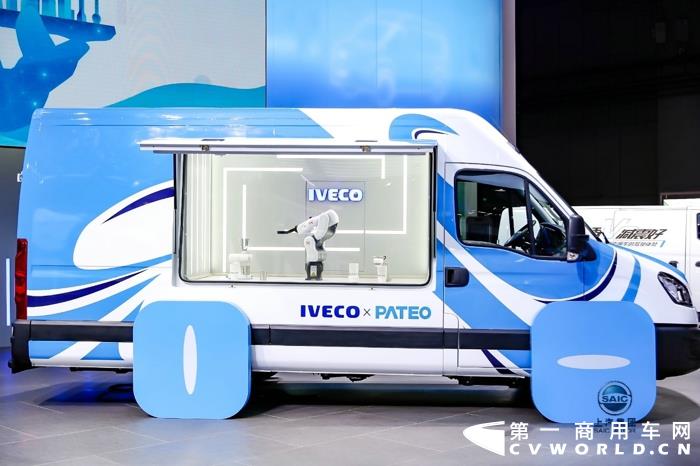 依维柯Turbo Daily的问世，填补了国内短头轻客的空白，在卡车、中巴、面包车以外，给高速客运、城市物流和专用改装提供了一个新的选择。