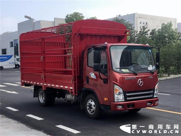 这一车型成市场新宠大运轻卡联合云内推新车上榜公告
