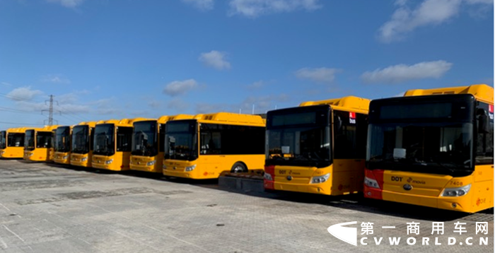 宇通客车继今年3月份向丹麦交付了55辆纯电动公交后，又再次向丹麦批量交付纯电动E12，累计已交付丹麦纯电动公交超120辆。