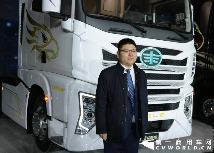 李胜.jpg