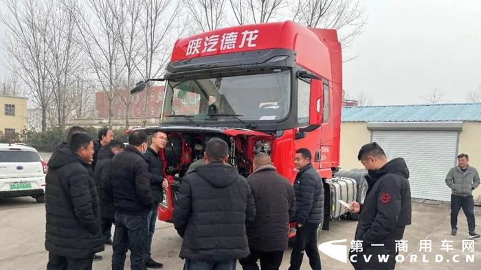 陕汽重卡12.webp.jpg