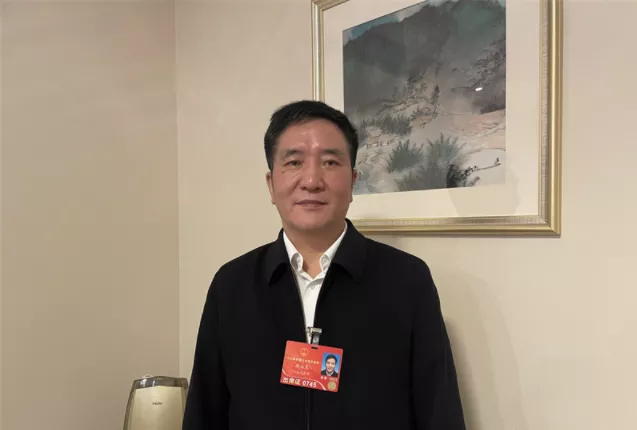 两会12.jpg