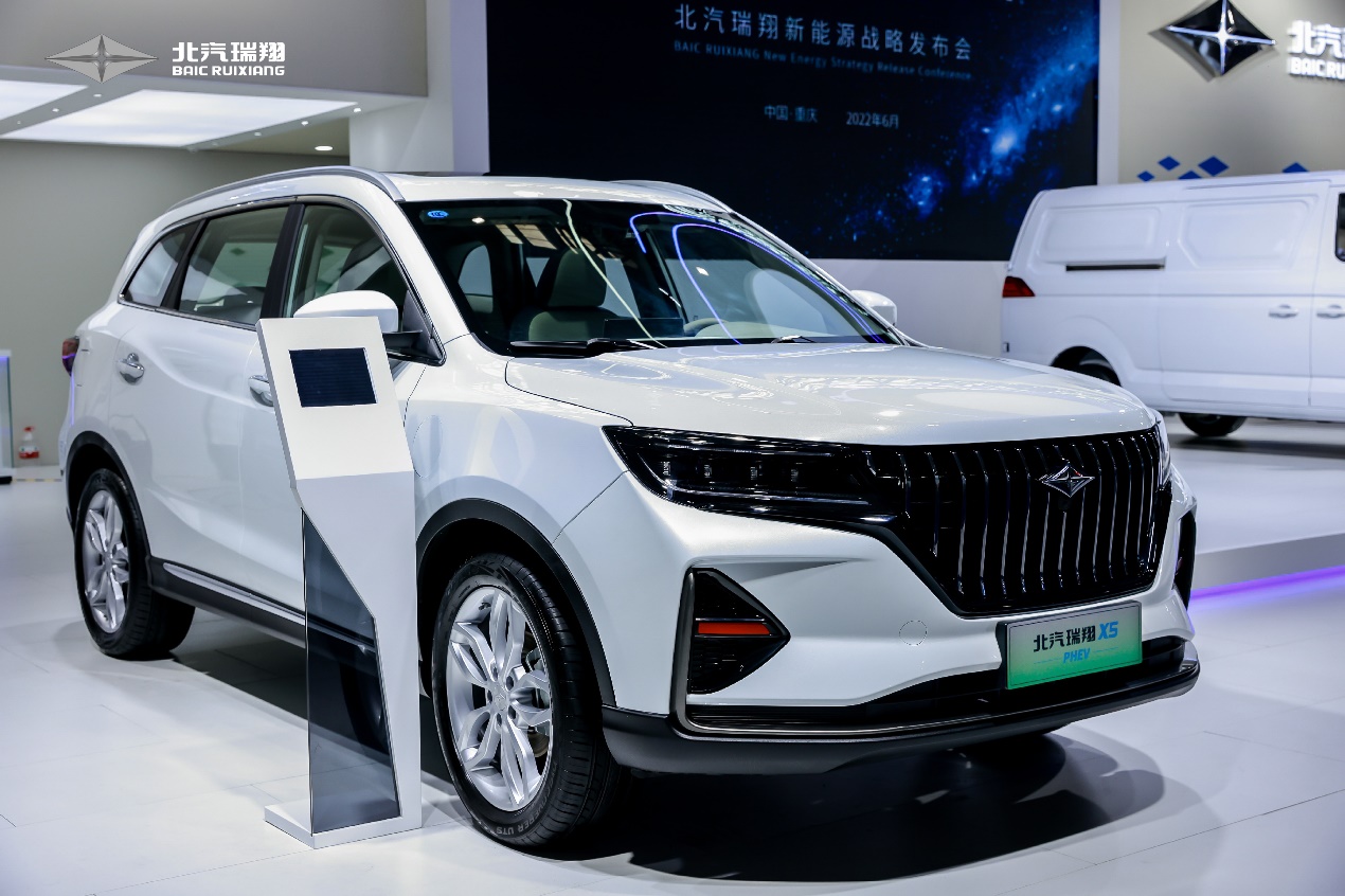 北汽瑞翔X3 2022款 1.5L 手动标准型 7座图片_北汽瑞翔_4/72张图片_汽车外观图库_懂车帝