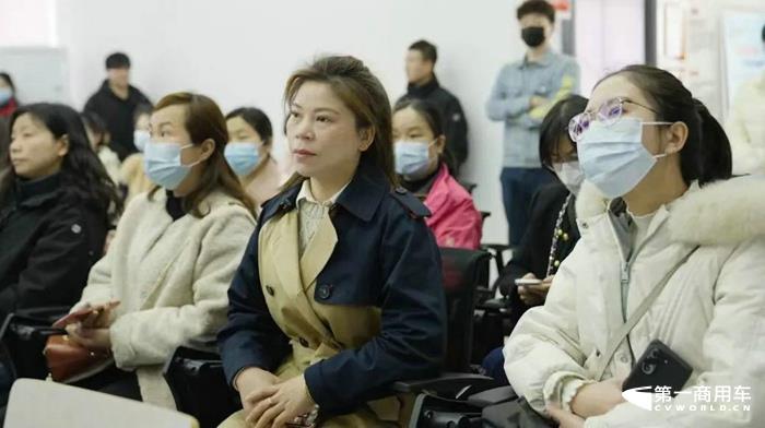 货运路•巾帼行项目首个“卡姐之家”在武汉建立6.jpg