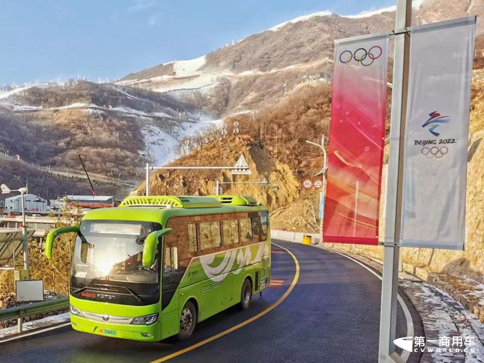 欧辉氢燃料客车出征2023百人会展现中国“氢”能力3.png