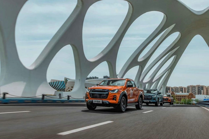 户外旅行 江西五十铃全新D-MAX V-CROSS给你足够自由7.jpg