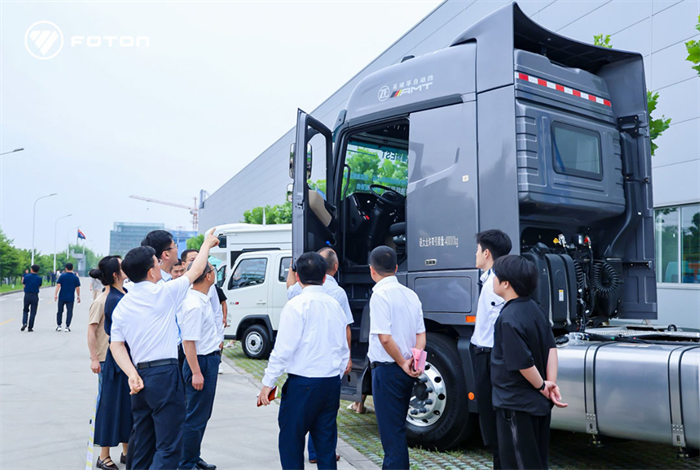 6月16日，福田汽车举行了自动挡变速箱发布暨客户体验大会，发布了全新一代重型采埃孚12挡AMT重型变速箱、中型9挡、6挡AMT变速箱，以及轻型5挡、6挡AMT变速箱，吹响了福田汽车全系产品自动挡全面普及的冲锋号，开启中国商用车自动挡价值跃升的新阶段。