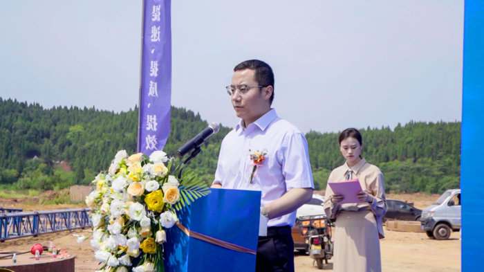 全球首台电动强夯机正式开工，基建狂魔再添施工利器4.png