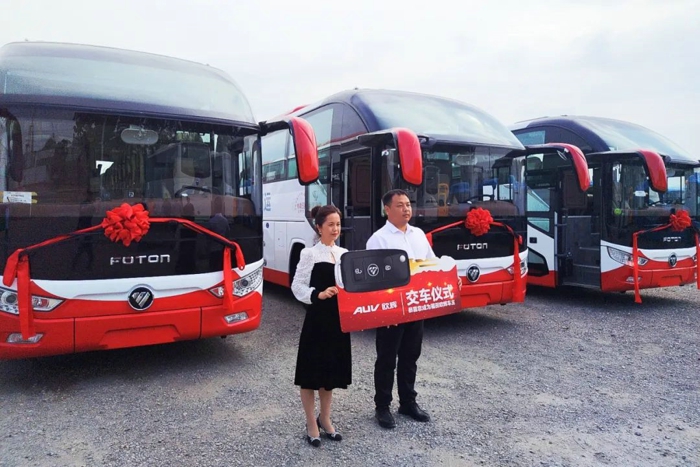 批量欧辉BJ6122城间客车交付大连中普客运.jpg