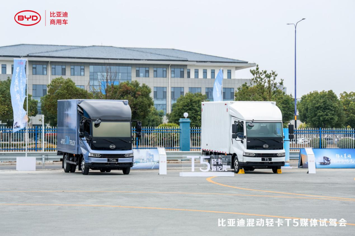 比亚迪推出首款混动轻卡 透露出哪些全新战略布局？2.png
