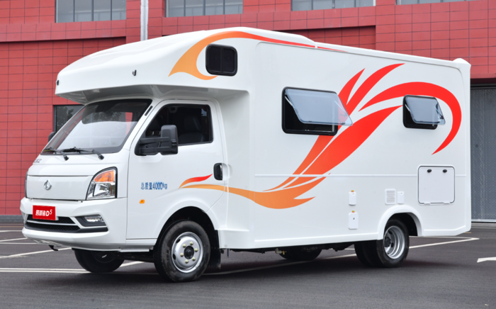 长安跨越C型房车3.png