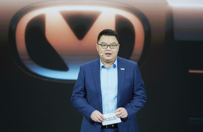 全球首款超级增程皮卡长安猎手正式亮相2.png