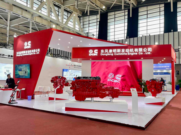 围观！东风康明斯携诸多产品与技术亮相国际内燃机展.png