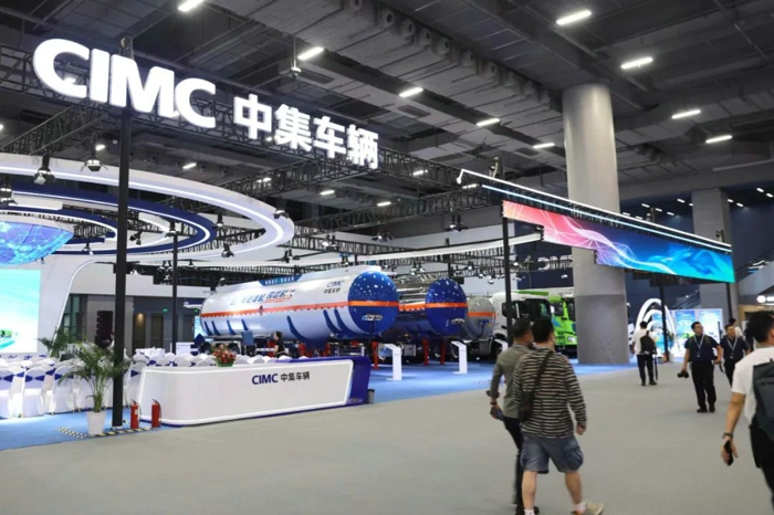 2024广州国际商用车展开幕7.jpg