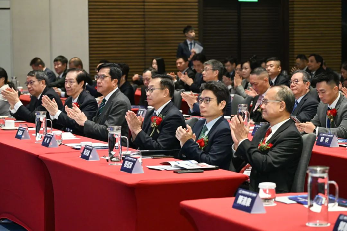 两地车圈盛事！国际汽车及供应链（香港）高峰论坛在香港成功举办3.png