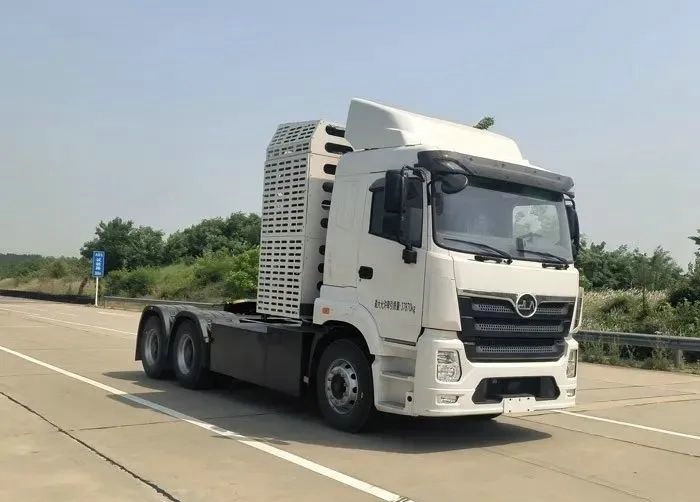 德力新能源燃料电池牵引车.jpg