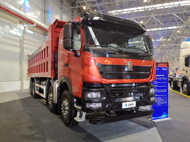 重汽豪沃TH7 8×4自卸车（豪华版），重汽MC11 国六发动机