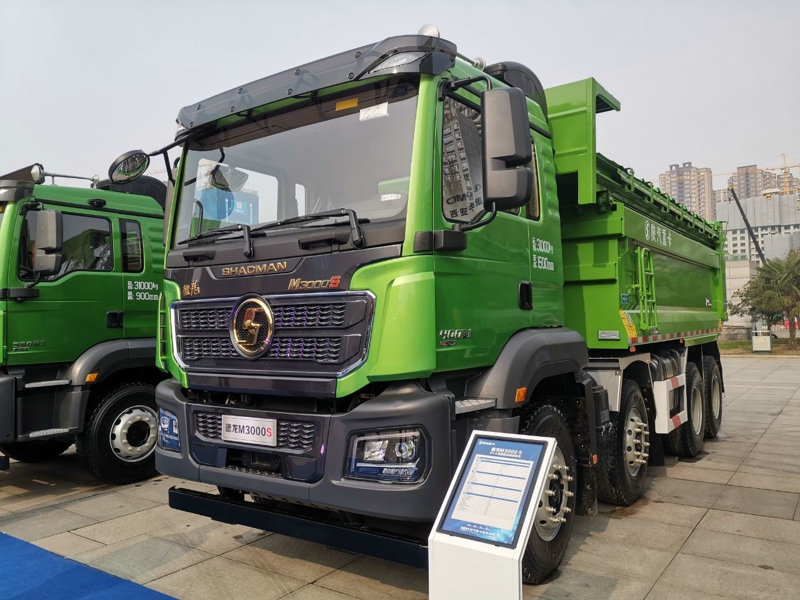 德龙M3000 S 8×4城建标准版自卸车