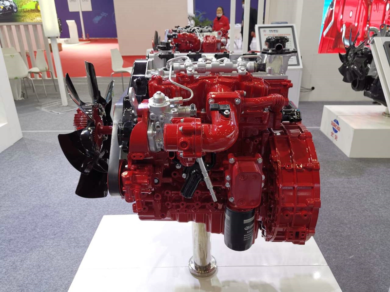 全柴国六H平台四气门高端柴油发动机，型号为H20，2.0L排量