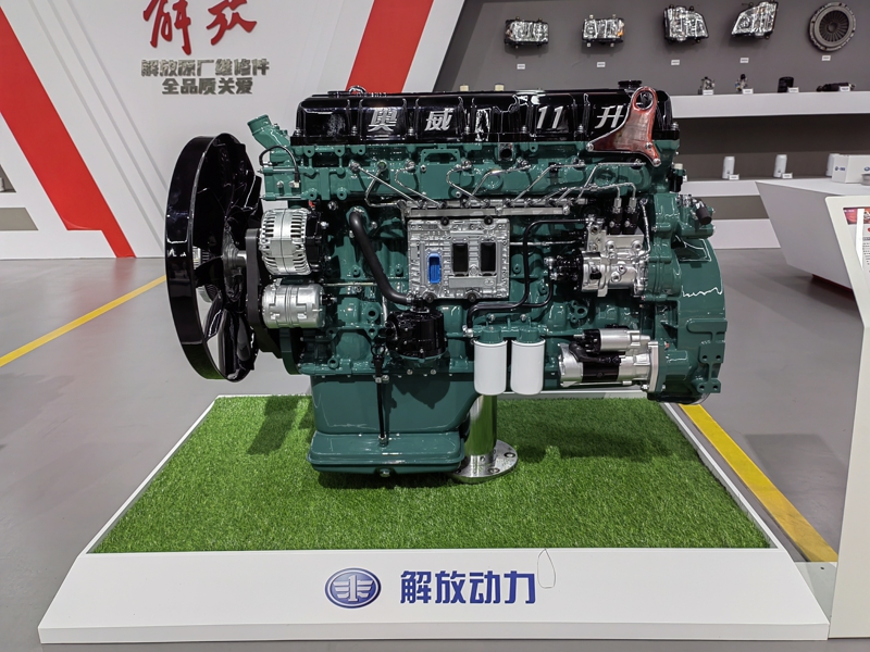 解放动力奥威CA6DM2-E68系列柴油机，功率覆盖400-460马力（11升）