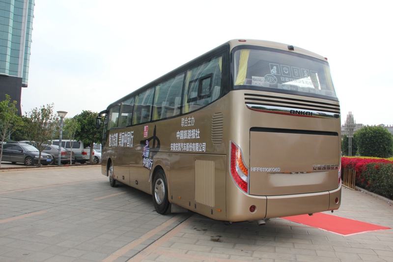 安凯旅游车HFF6110K06D