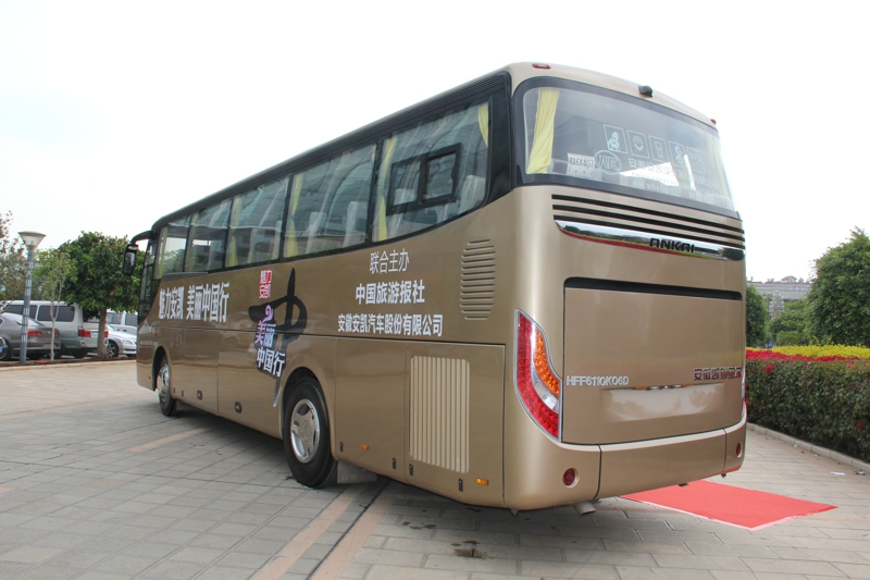 安凯旅游车HFF6110K06D