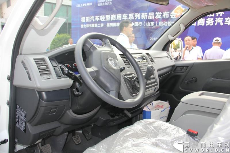 8月14日，图雅诺杯—福田商务汽车第五届改装大赛在山东潍坊举行，福田轻型商用车事业本部以及福田商务汽车负责人、改装企业、经销商、媒体在内的200余人出席了本次活动。图为：风景G7改装的流动服务车，由北京天坛海乔客车公司改装制造