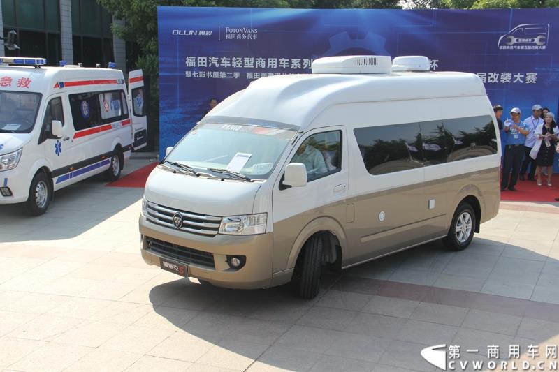 8月14日，图雅诺杯—福田商务汽车第五届改装大赛在山东潍坊举行，福田轻型商用车事业本部以及福田商务汽车负责人、改装企业、经销商、媒体在内的200余人出席了本次活动。图为：蒙派克S改装的商务车接受评审 