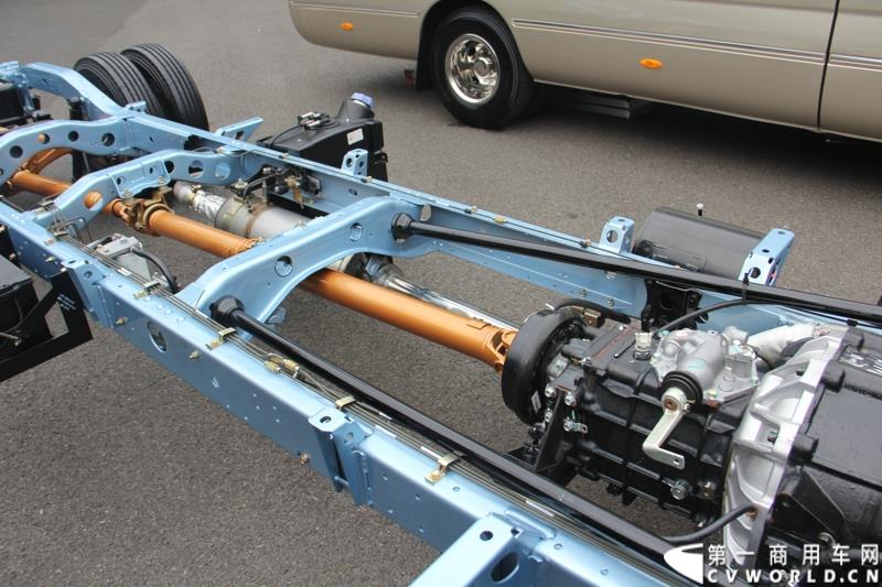 揭秘受阅客车幕后故事安凯客车召开阅兵车辆受阅交流会