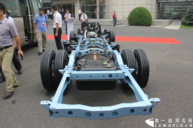 揭秘受阅客车幕后故事安凯客车召开阅兵车辆受阅交流会