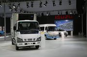庆铃 五十铃2015上海车展现场图