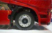 红岩杰狮480 6x4牵引车