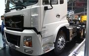 东风天龙6x4牵引车 轻量化