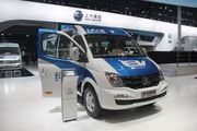 纯电动宽体轻客EV80