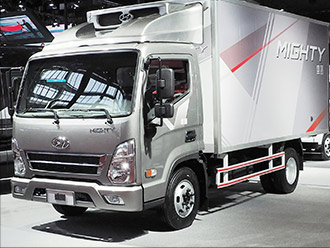 四川现代盛图冷链物流车