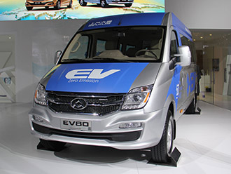上汽大通EV80
