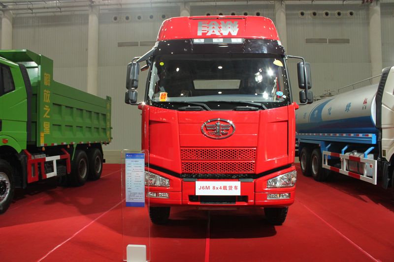 一汽解放j6自卸车