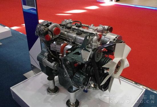 玉柴YC4FA-40国IV发动机1.jpg
