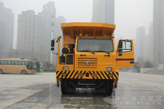 陕汽通力公司生产的宽体矿用车 (1).jpg