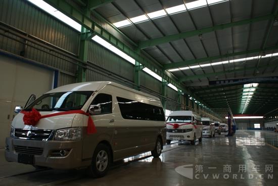 中通轻舟纯电动多功能客车.jpg