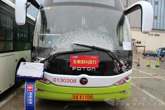 搭载玉柴YC6L欧六动力的欧辉客车。。 (2).jpg